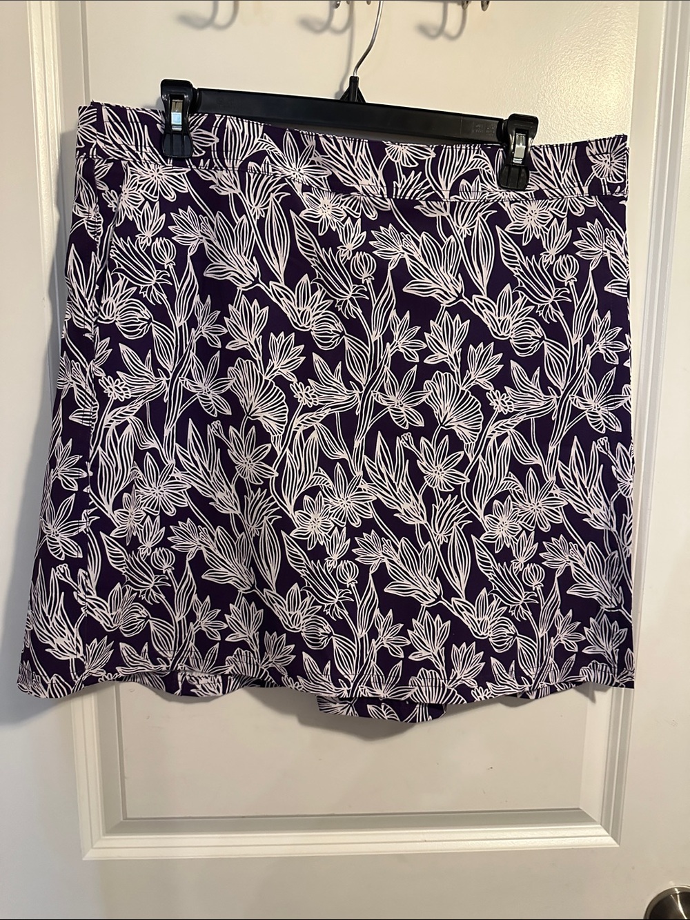 Ripskirt Hawaii Purple and White Floral Swim Sarong Skirt